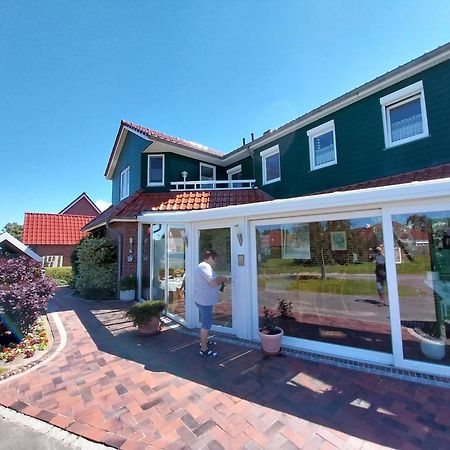 Familienurlaub In Ostfriesland Fuer Max 7 Pers In 2 Wohnungen, Auch Einzeln Wohnungen Utarp Exterior photo