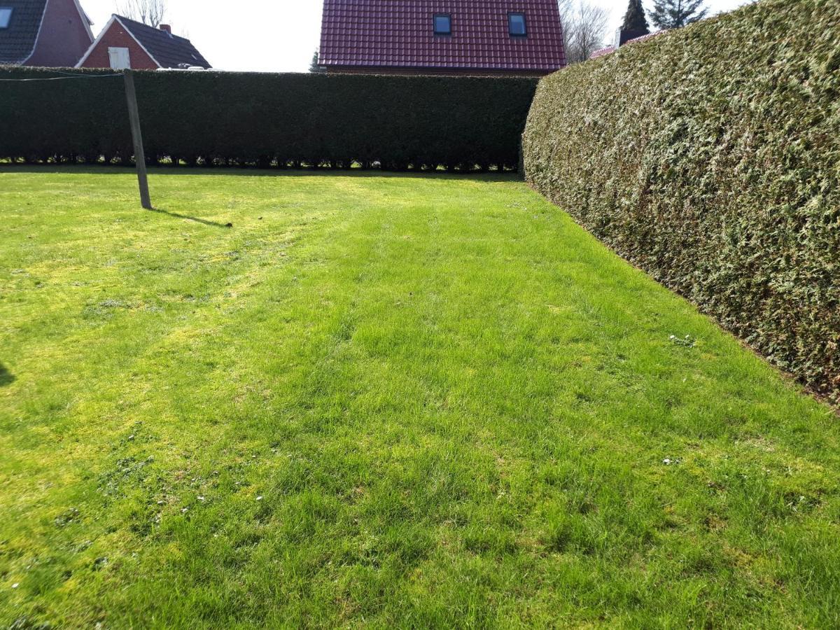 Familienurlaub In Ostfriesland Fuer Max 7 Pers In 2 Wohnungen, Auch Einzeln Wohnungen Utarp Exterior photo